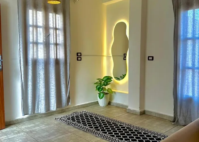 Vip House *