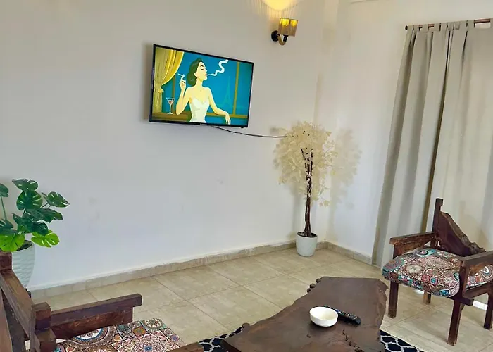 Vip House *