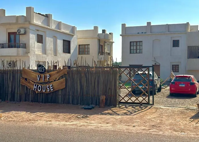 Vip House *