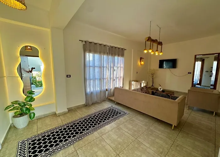 Vip House *