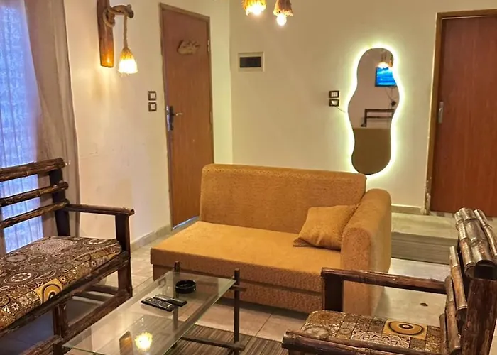 Vip House *